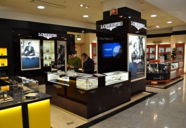 LONGINES