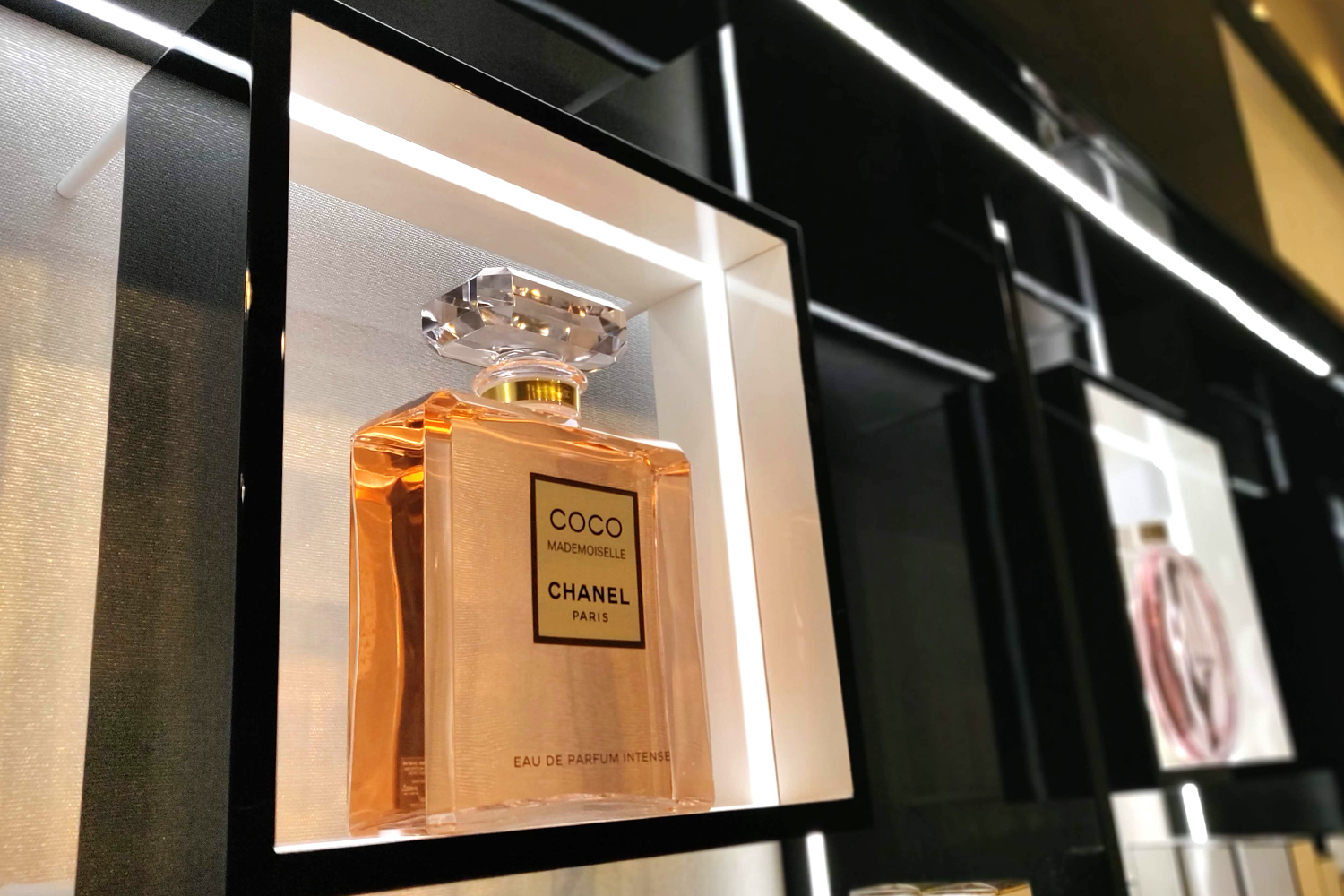 CHANEL